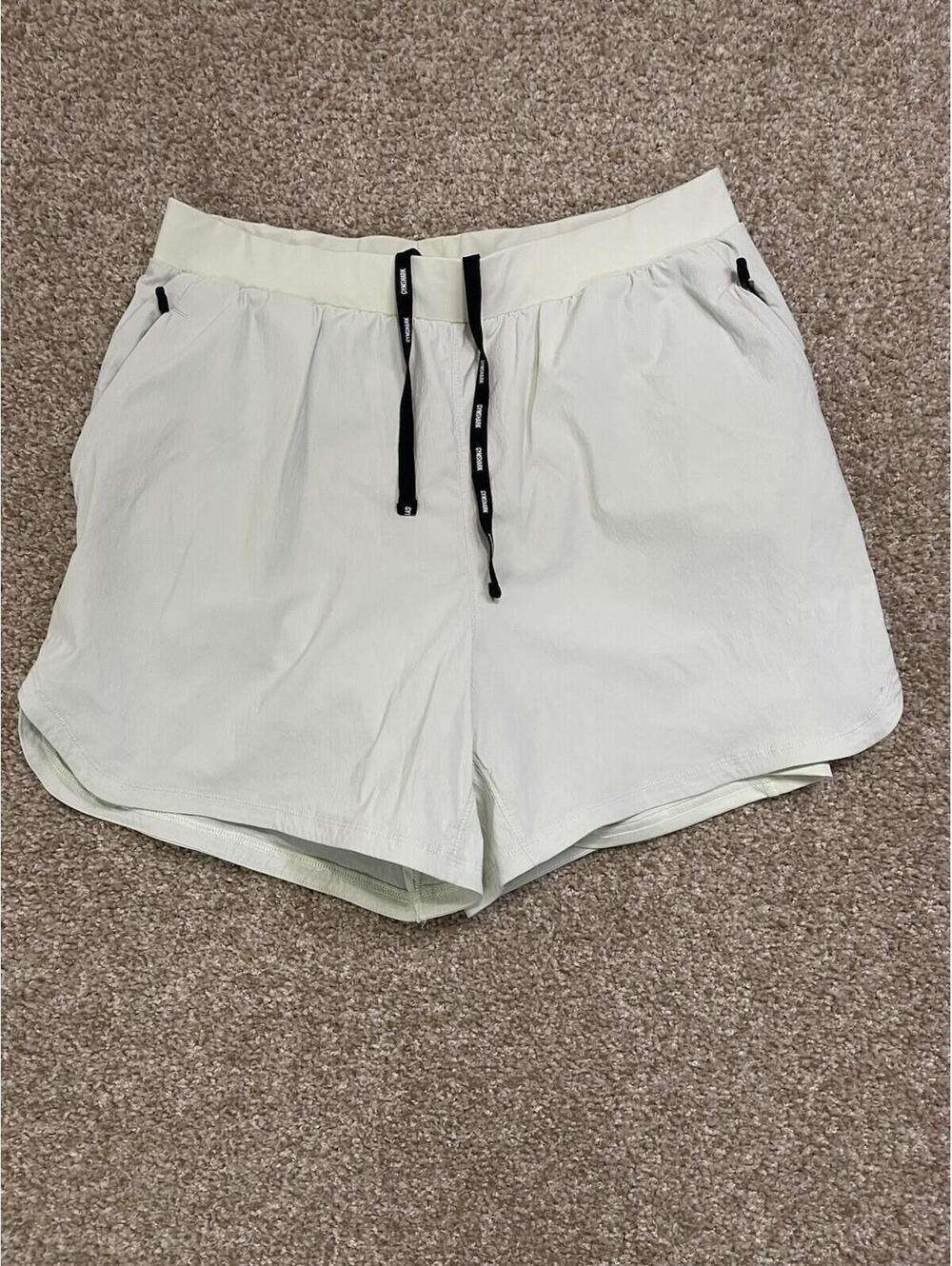 Gymshark Relaxed Body Fit Training‎ Sweat Shorts Women's Sz M Green